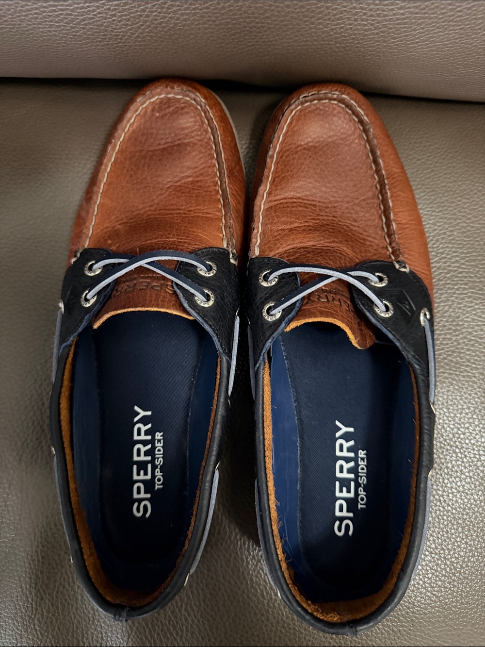 Sperry Men’s Brown Leather & Navy Canvas Boat Shoes size 9.5